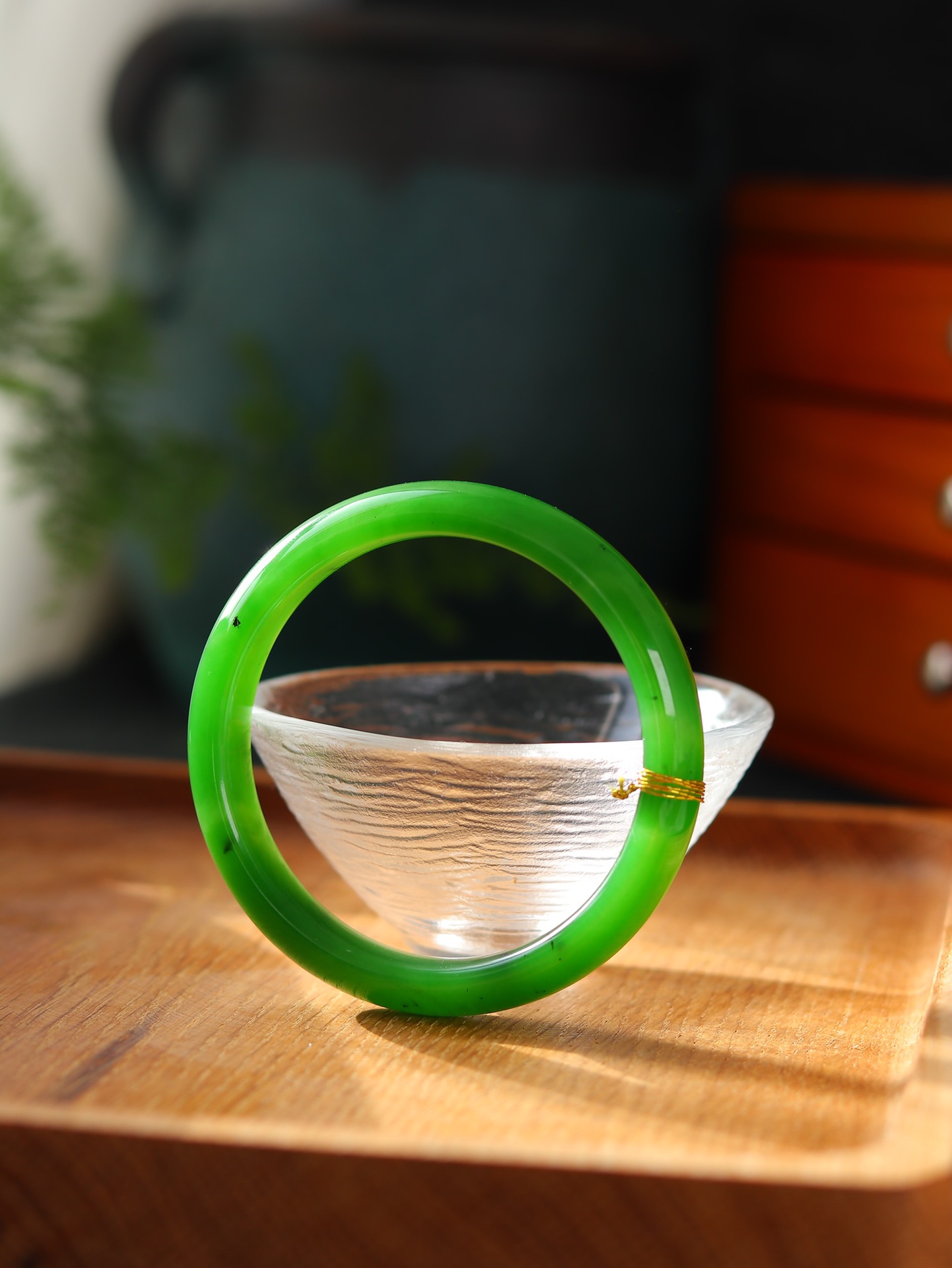 和田玉碧玉苹果绿手镯