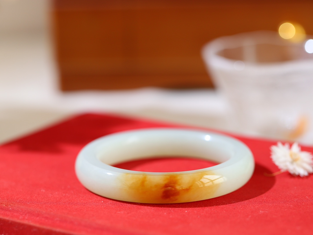 糖白玉油润玉镯(图5)