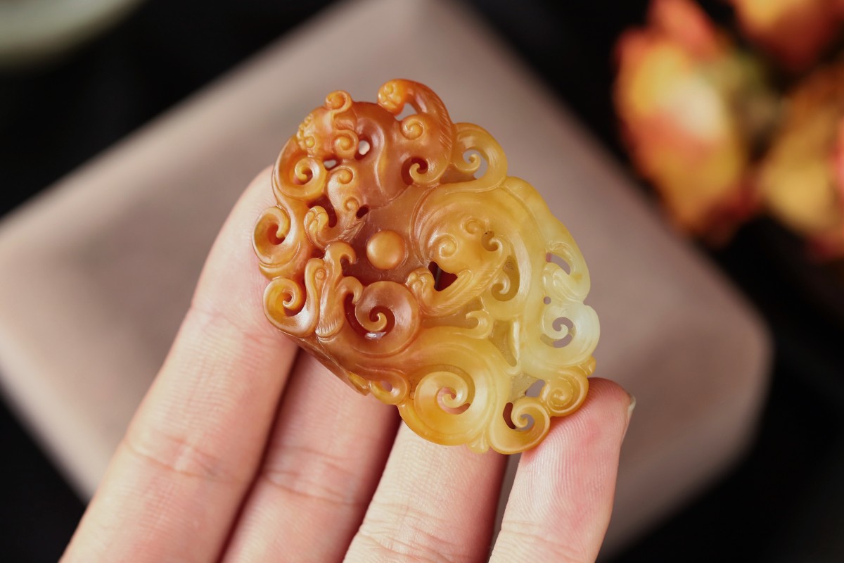 新疆和田籽料黄沁(图6)